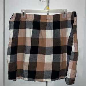 Tan plaid skirt